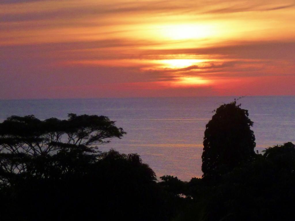 La Batie Selfcatering Apartment Beau Vallon  Kültér fotó