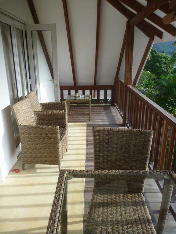 La Batie Selfcatering Apartment Beau Vallon  Kültér fotó