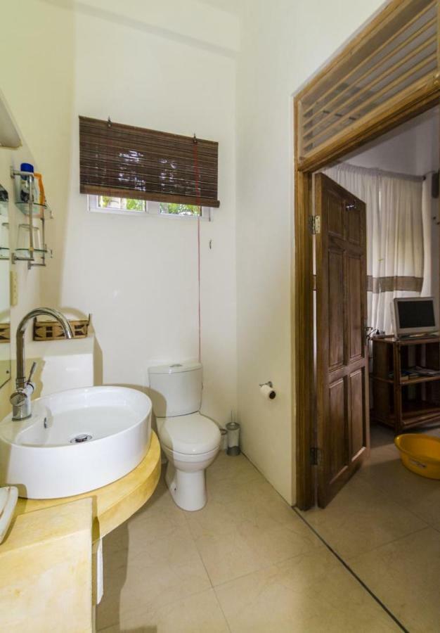 La Batie Selfcatering Apartment Beau Vallon  Kültér fotó